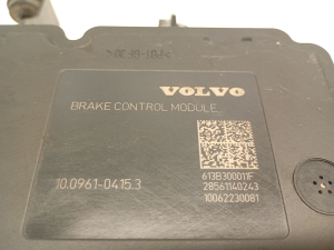 VOLVO V40 (2012–2019) ABS unit 31400643 - 5