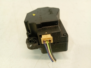 VOLVO V40 (2012–2019) Heater flap actuator 4n5h19e616 - 5