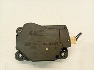   Heater flap actuator  - 4n5h19e616 