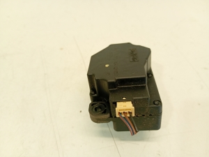 VOLVO V40 (2012–2019) Heater flap actuator 4n5h19e616 - 5