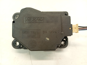  Heater flap actuator  - 4n5h19e616 
