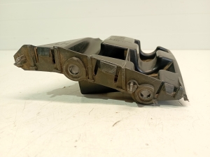 VOLVO V40 (2012–2019) Front bumper bracket 31395101 - 3
