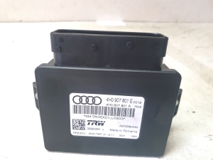 AUDI A7 (2010–2018) Electric parking brake control module 4H0907801E - 4