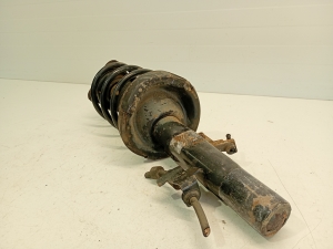 VOLVO V40 (2012–2019) Front shock absorber and its components 31406828 - 4
