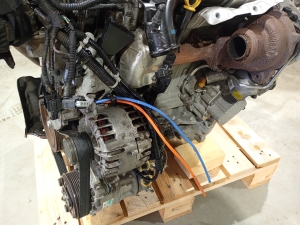 VOLVO V40 (2012–2019) Engine D 4162 T - 2