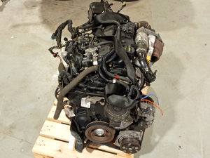 VOLVO V40 (2012–2019) Engine D 4162 T - 9