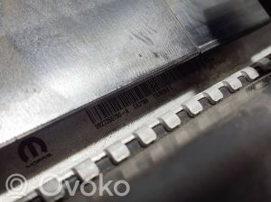 Peugeot 208 (2019–2026) Radiatoru komplekts un tā detaļas - 2