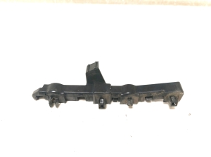   Stoßstangenhalter vorne  - 622234EA0A 