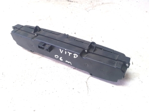Mercedes Benz Vito W639 (2003–2014) Hazard light switch 6395454707 - 2