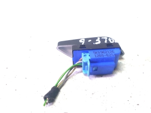 Volkswagen Golf VI (2008–2013) Door lock/unlock switch 5K0962126 - 2