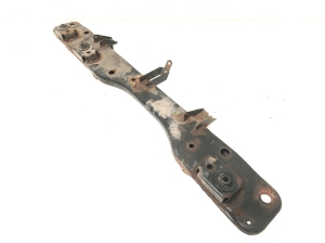 NISSAN Qashqai (2013–2021) Esimese põiktala osa radiaatorite all 544104EA1B - 5
