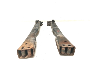 NISSAN Qashqai (2013–2021) Esimese põiktala osa radiaatorite all 544114EA0B - 3