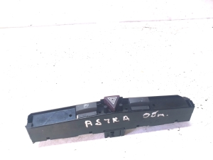 Opel Astra H (2004–2010) Hazard light switch 660332 - 2