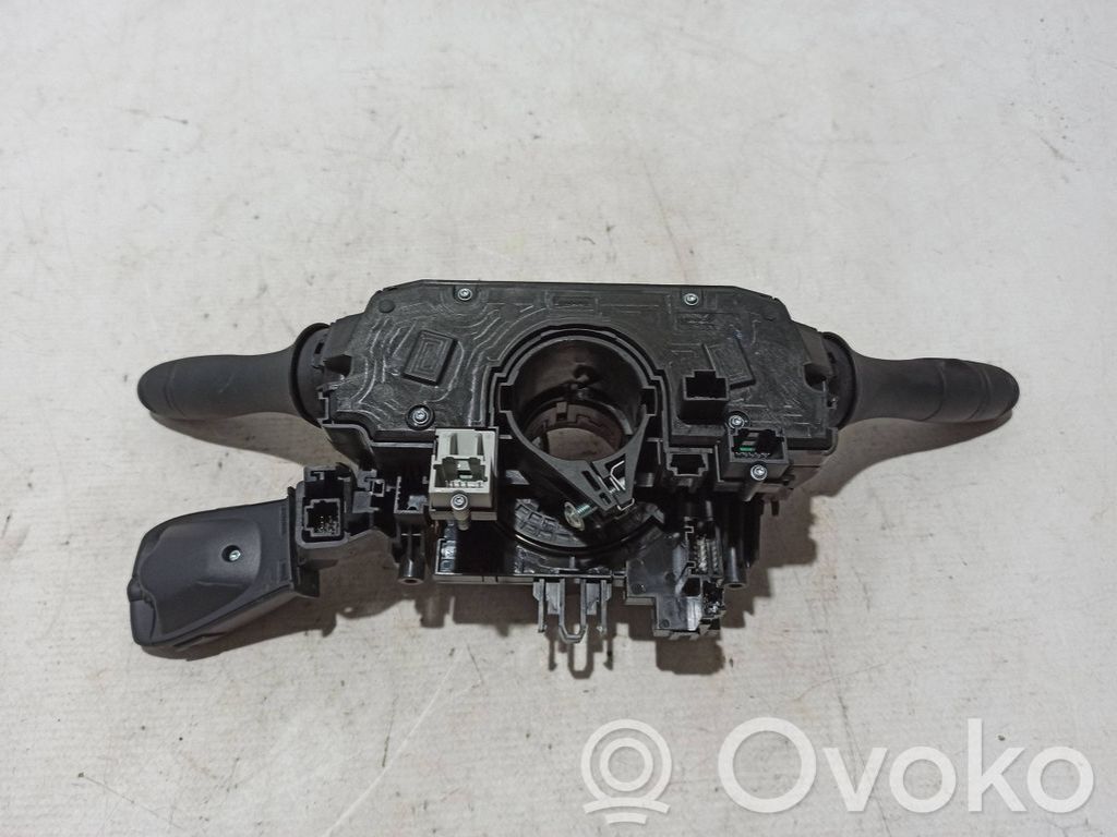 Dacia Duster (2017–2024) Switch and its parts 255678207R Dacia Duster (2017–2024) Switch and its parts 255678207R
