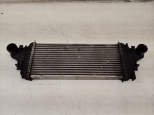 Starpdzesētāja radiators - A2515000000