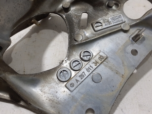 Mercedes Benz EQS 297 (2021–2026) Muu kinnitus A2976113400 - 2