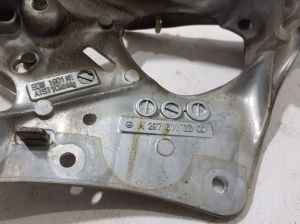 Mercedes Benz EQS 297 (2021–2026) Muu kinnitus A2976113300 - 2
