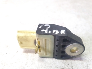 LEXUS IS (2013–2020) Airbag sensor 8983153050 - 2