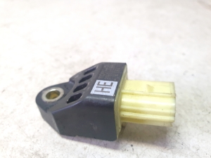 LEXUS IS (2013–2020) Airbag sensor 8983153050 - 4