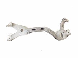 Porsche Cayenne (2010–2017) Engine bracket 7P5199207 - 2