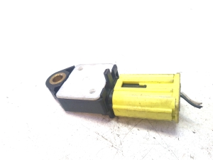 TOYOTA Verso (2009–2017) Airbag sensor 898310F010 - 3