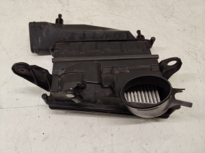 Mercedes Benz R-Class 251 (2006–2017) Luftfiltergehäuse A6420902101 - 2