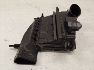 Mercedes Benz R-Class 251 (2006–2017) Luftfiltergehäuse A6420902101 - 3
