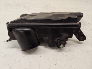 Mercedes Benz R-Class 251 (2006–2017) Luftfiltergehäuse A6420902101 - 6