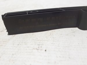 Mercedes Benz EQS 297 (2021–2026) Täiendav pidurituli A0999065503 - 2