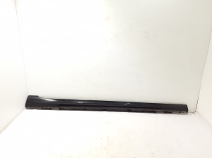 Exterior sill trim - A2976908001