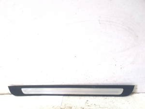 Inner sill trim - 4G8853374