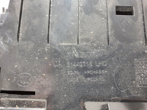 VOLVO XC40 (2017–2026) Glove box - 2