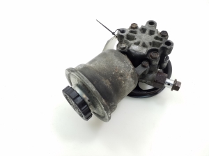  Power steering pump 