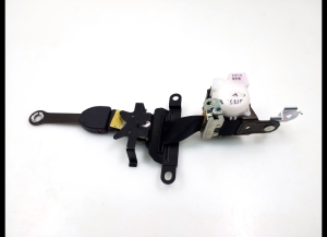 TOYOTA Corola Verso R1 (2004–2009) Sicherheitsgurt hinten 733500F010 - 2