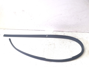 Joint de porte avant - 4G8854544