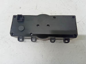 Mercedes Benz R-Class 251 (2006–2017) Heater control panel A1648700189 - 2