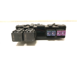 NISSAN Qashqai (2013–2021) Sicherungskastenhalter unter der Motorhaube 243824BA2D - 2