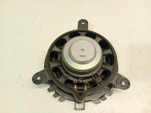 VOLVO V40 (2012–2019) Rear side door speaker 30657445 - 2