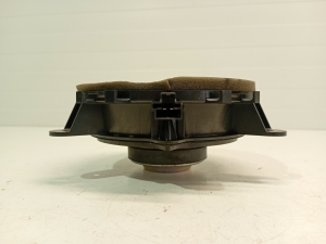 VOLVO V40 (2012–2019) Rear side door speaker 30657445 - 5