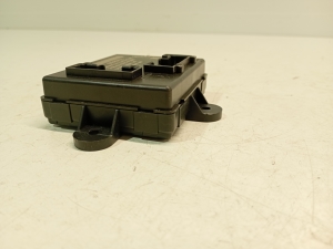 VOLVO V40 (2012–2019) Front door control unit 31456699 - 4