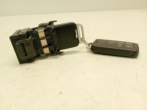 VOLVO V40 (2012–2019) Ignition switch 28227917 - 2
