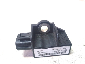 Capteur d’airbag - 77970T2AA010M4