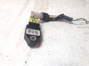 TOYOTA Avensis T27 (2008–2019) Turvapadja andur 8917305060 - 2