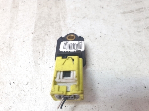 TOYOTA Verso (2009–2017) Airbag sensor 898310F010 - 2
