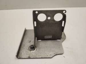 Halterung ABS Steuergerät - A2044310340
