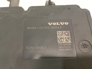 VOLVO V40 (2012–2019) ABS unit 31423315 - 6