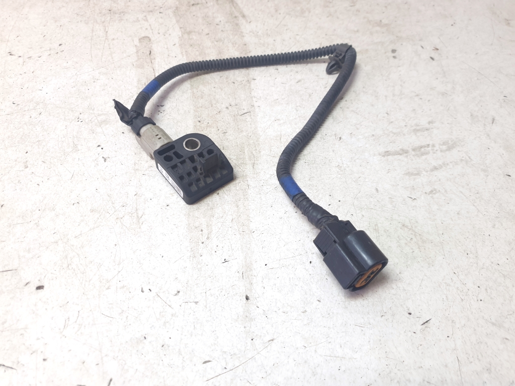 Kia Sportage (2010–2016) Airbag sensor 959202S100
