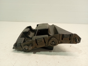 VOLVO V40 (2012–2019) Front bumper bracket 31425111 - 5