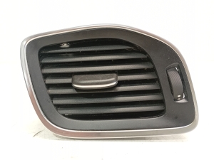 VOLVO V40 (2012–2019) Dashboard air vent grilles 1281852 - 3