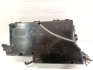 VOLVO V40 (2012–2019) Fuse boxes - 5